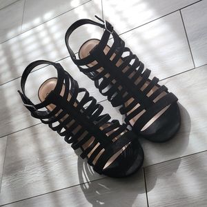 Womens wedge shoes